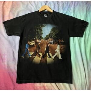 Y2K Vintage The Beatles Abbey Road Graphic T-Shirt Black Apple Corps 2006 Sz M